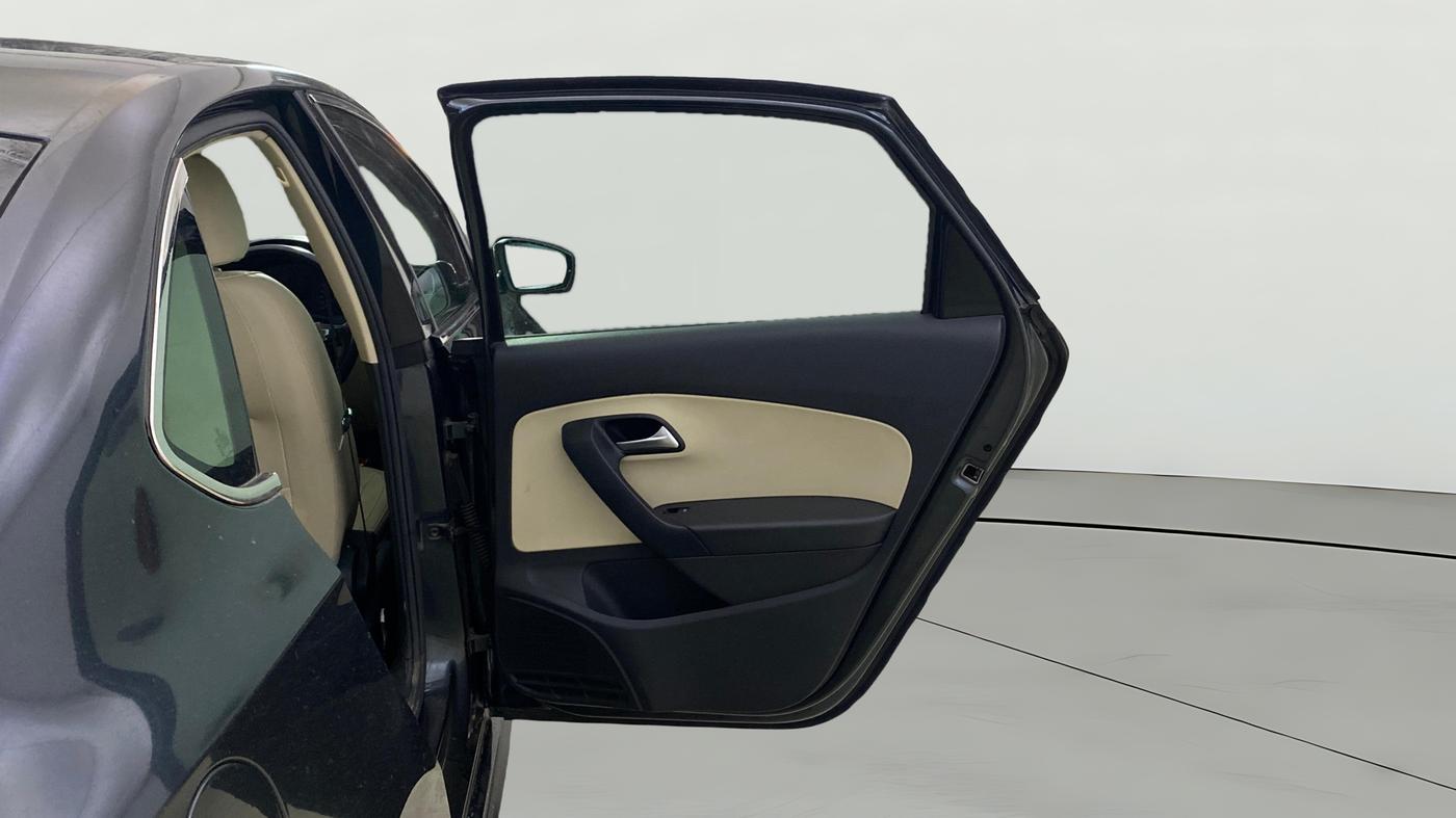 2021 Volkswagen Vento HIGHLINE PLUS 1.0L TSI AT, Petrol, Automatic, 35,599 km, RHS Rear Door