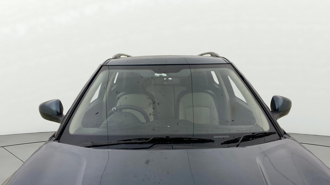 2021 Mahindra XUV300 W6 1.2 PETROL AMT, Petrol, Automatic, 62,028 km, Front Windshield