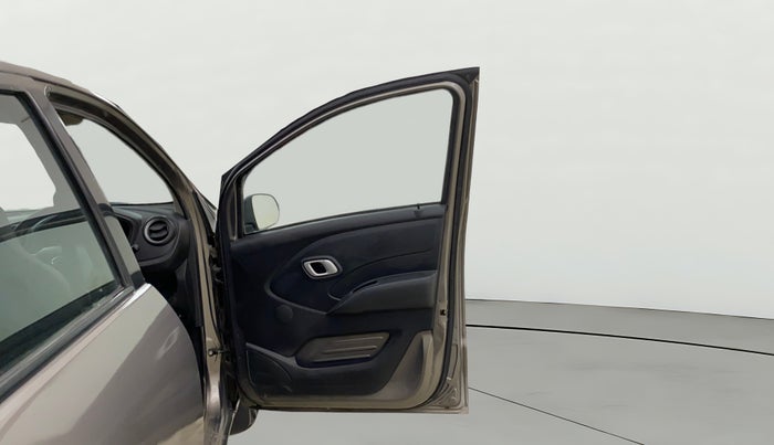 2018 Datsun Redi Go S 1.0 AMT, Petrol, Automatic, 40,396 km, RHS Front Door