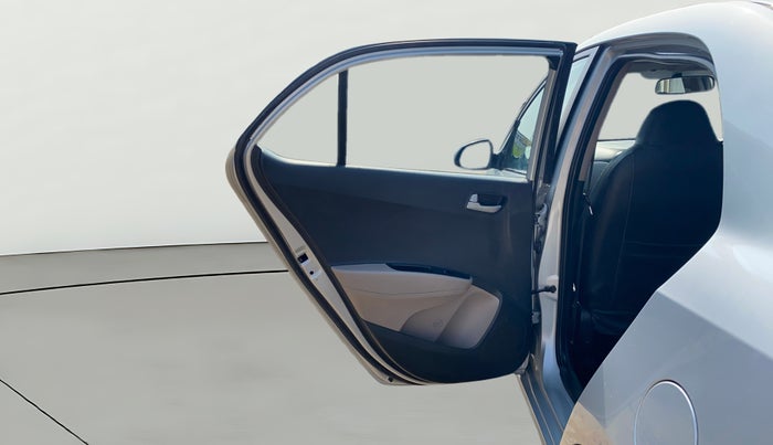 2015 Hyundai Xcent S (O) 1.2, Petrol, Manual, 61,983 km, LHS Rear Door