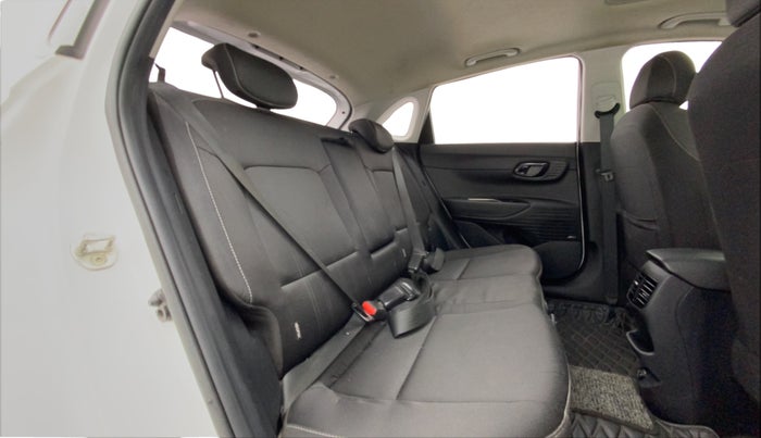 2021 Hyundai NEW I20 ASTA (O) 1.5 CRDI MT, Diesel, Manual, 83,538 km, Right Side Rear Door Cabin
