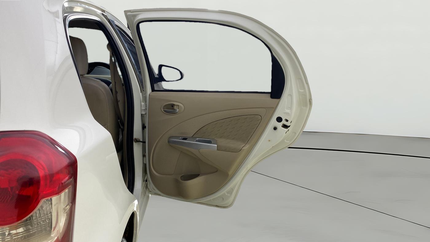 2019 Toyota Etios Liva V, CNG, Manual, 88,857 km, RHS Rear Door