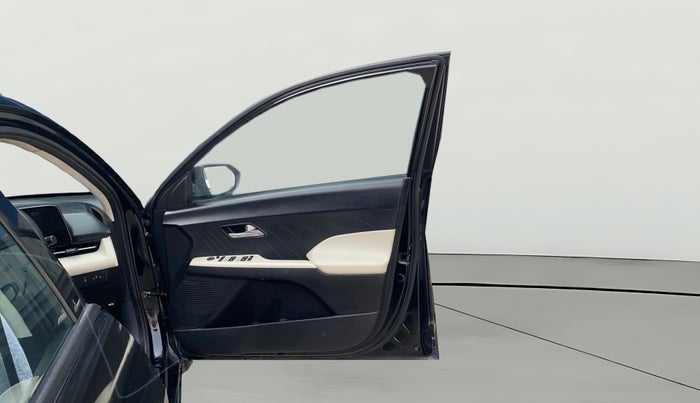 2023 Hyundai Verna S MT 1.5 MPI, Petrol, Manual, 24,896 km, RHS Front Door