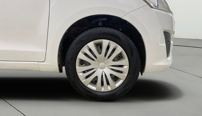 2015 Maruti Ertiga VXI CNG, CNG, Manual, 54,247 km, Right Front Wheel