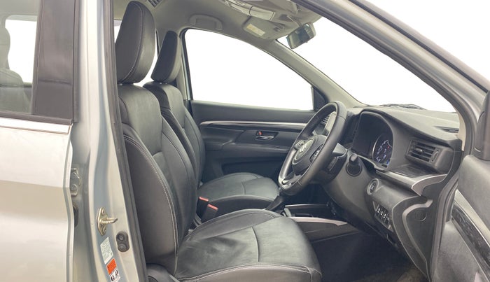 2024 Maruti XL6 ALPHA PLUS AT, Petrol, Automatic, 48,165 km, Right Side Front Door Cabin