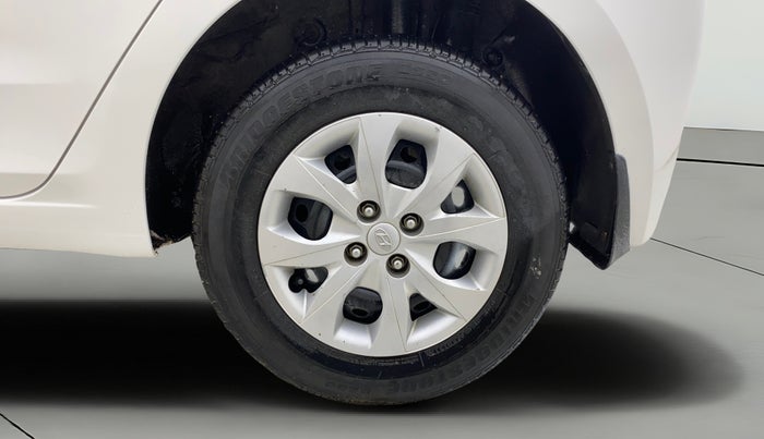 2017 Hyundai Elite i20 SPORTZ 1.2, Petrol, Manual, 74,650 km, Left Rear Wheel