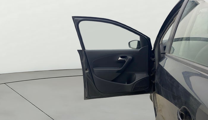 2018 Volkswagen Polo COMFORTLINE 1.0L MPI, Petrol, Manual, 28,870 km, LHS Front Door