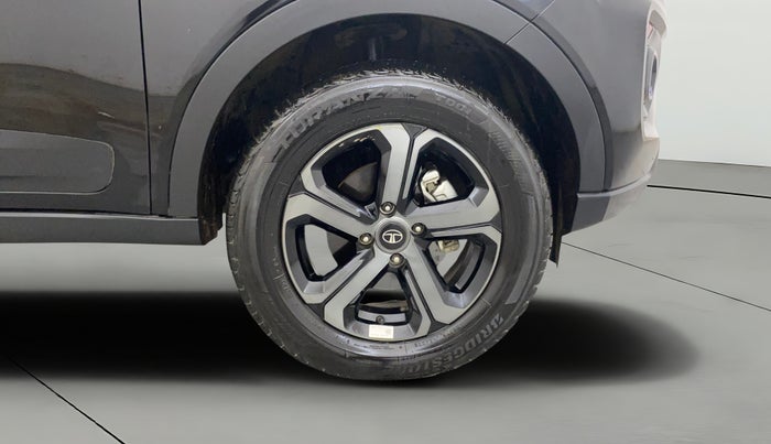 2023 Tata NEXON XZ PLUS LUX SUNROOF RED DARK PETROL, Petrol, Manual, 5,862 km, Right Front Wheel