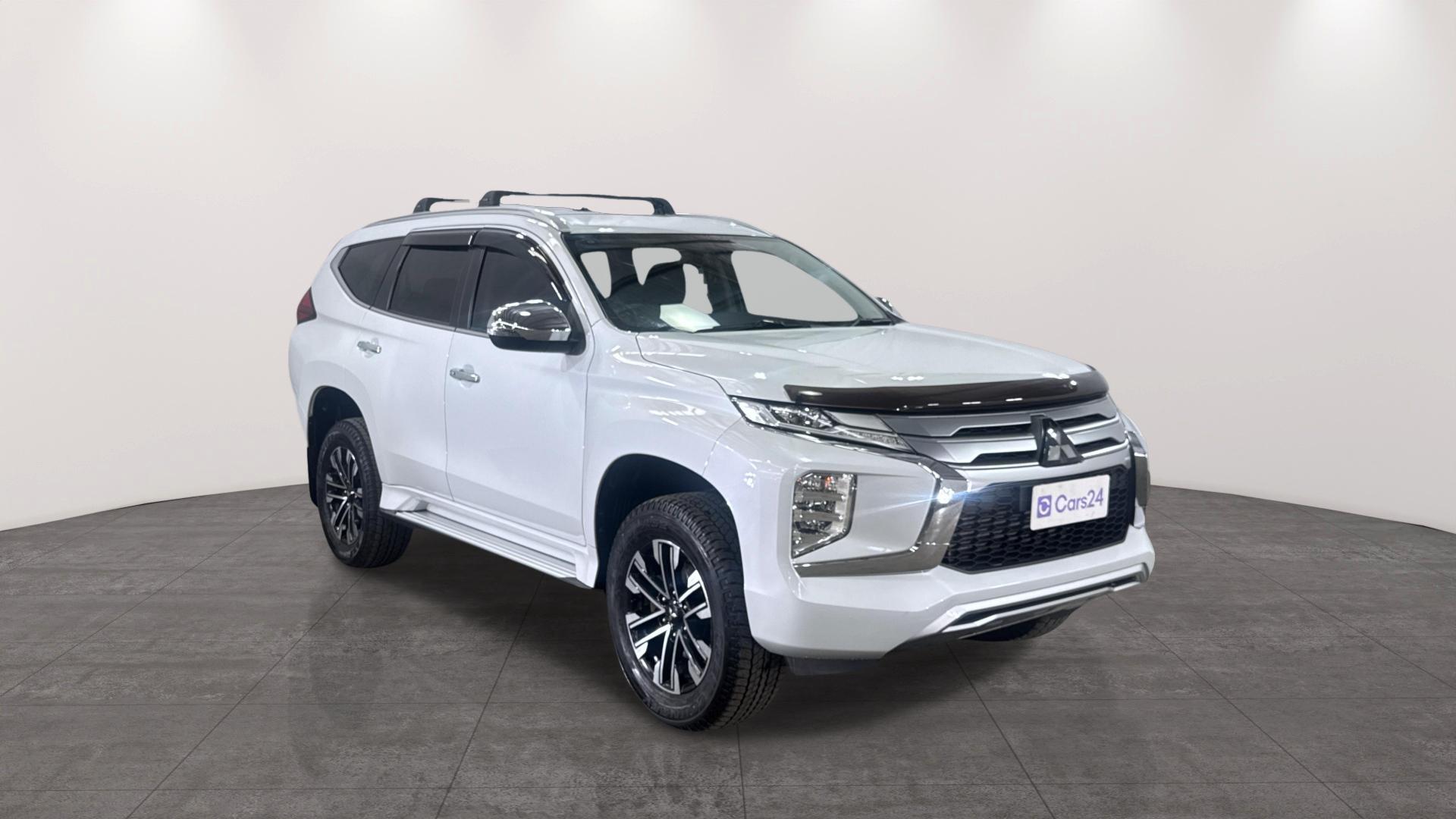 Mitsubishi Pajero Sport image