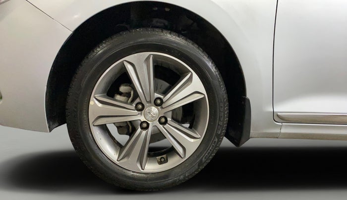 2019 Hyundai Verna 1.6 VTVT SX, Petrol, Manual, 16,557 km, Left Front Wheel