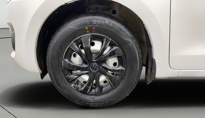 2020 Maruti Swift LXI, Petrol, Manual, 86,181 km, Left Front Wheel