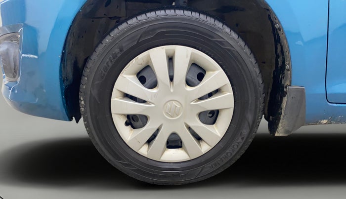 2014 Maruti Swift Dzire VDI, Diesel, Manual, 96,897 km, Left Front Wheel