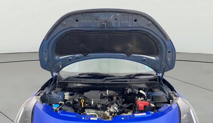 2024 Maruti Swift ZXi Plus AMT, Petrol, Automatic, 5,293 km, Open Bonet