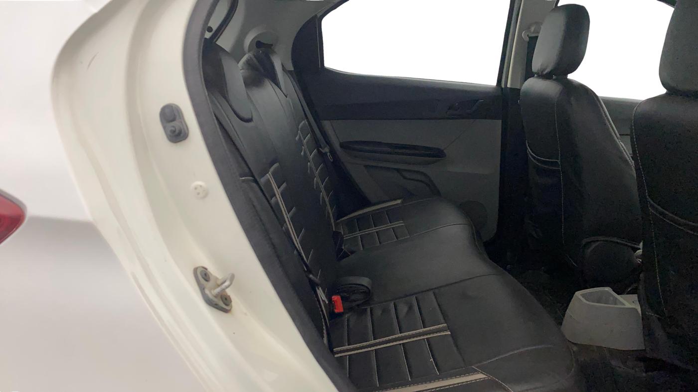 2021 Tata Tiago XT (O) PETROL, Petrol, Manual, 40,163 km, Right Side Rear Door Cabin