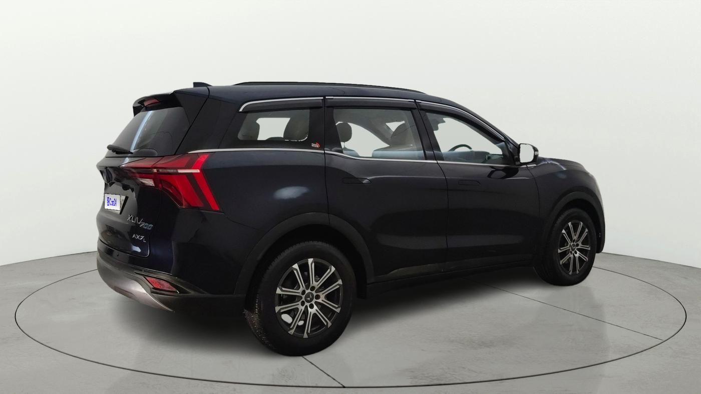 2021 Mahindra XUV700 AX 7 P MT 7 STR, Petrol, Manual, 37,871 km, Right Back Diagonal