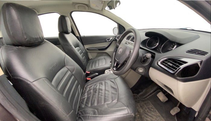 2018 Tata Tiago XZA PETROL, Petrol, Automatic, 42,438 km, Right Side Front Door Cabin