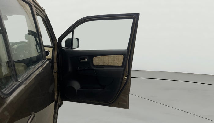 2017 Maruti Wagon R 1.0 VXI (O) AMT, Petrol, Automatic, 19,294 km, RHS Front Door