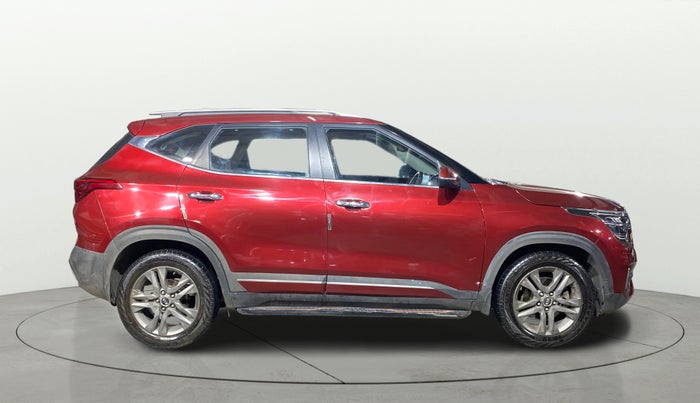 2020 KIA SELTOS HTX 1.5 PETROL, Petrol, Manual, 1,04,109 km, Right Side View