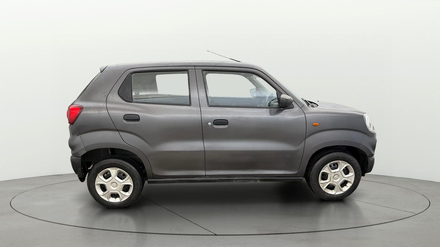 2023 Maruti S PRESSO VXI, Petrol, Manual, 31,712 km, Right Side View