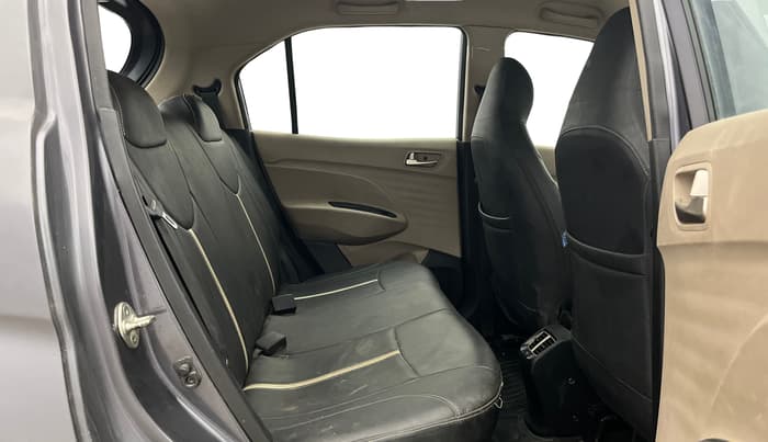 2019 Hyundai NEW SANTRO MAGNA, Petrol, Manual, 85,055 km, Right Side Rear Door Cabin