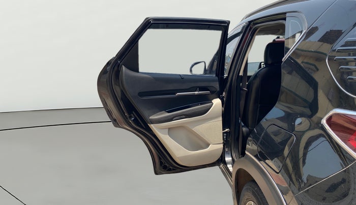 2023 KIA SONET HTX 1.5D IMT, Diesel, Manual, 64,299 km, LHS Rear Door