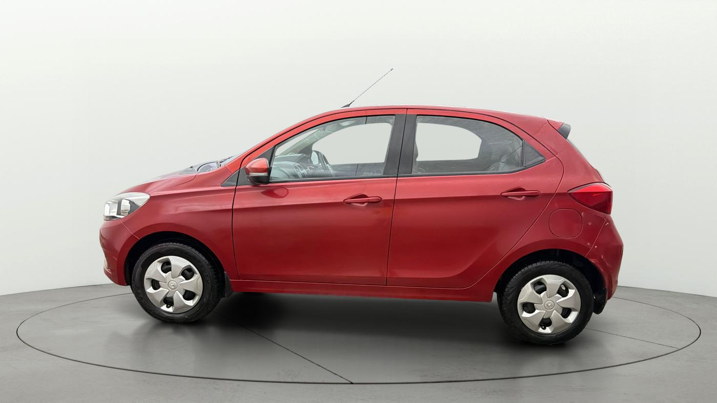 2018 Tata Tiago XZ PETROL, Petrol, Manual, 46,736 km, Left Side