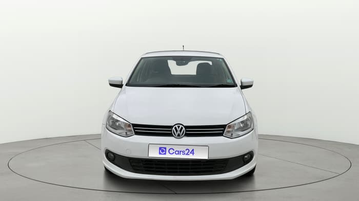 2014 Volkswagen Vento COMFORTLINE 1.6, Petrol, Manual, 1,13,287 km, Front