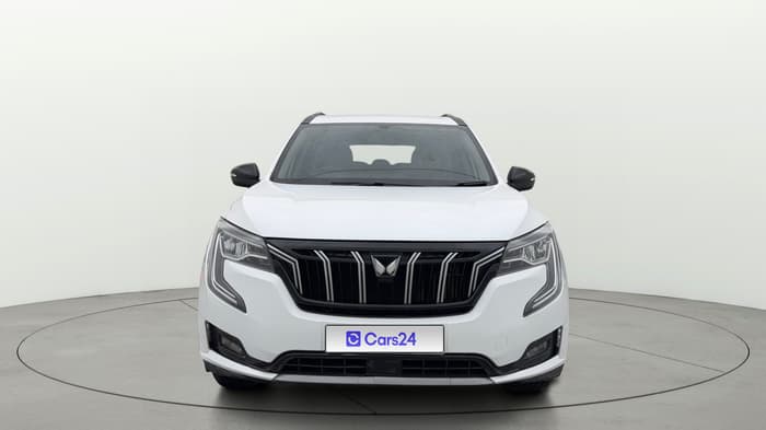 2024 Mahindra XUV700 AX 5 P MT 7 STR, Petrol, Manual, 24,370 km, Front