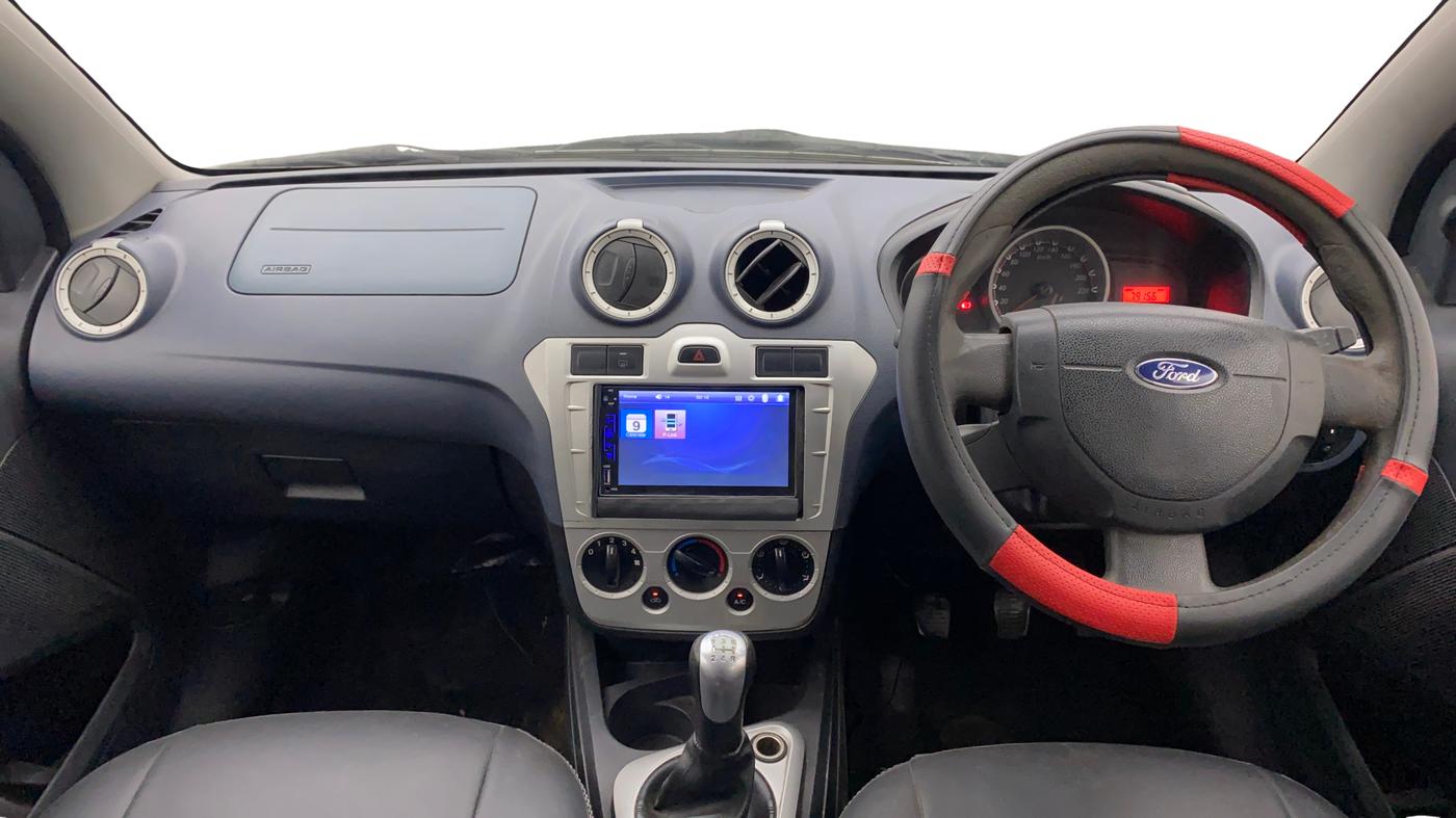 2014 Ford Figo TITANIUM 1.4 DIESEL, Diesel, Manual, 79,153 km, Dashboard