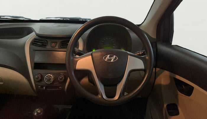 2018 Hyundai Eon ERA PLUS (O), Petrol, Manual, 26,023 km, Steering Wheel Close Up