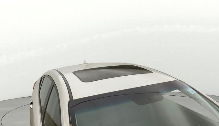 2018 Hyundai New Elantra 1.6 SX (O) AT DIESEL, Diesel, Automatic, 81,971 km, Roof