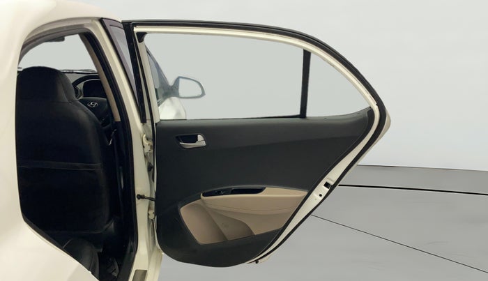 2014 Hyundai Xcent S 1.2, Petrol, Manual, 77,381 km, RHS Rear Door