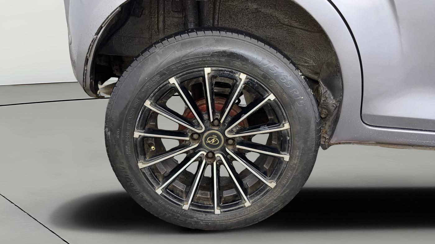 2019 Maruti IGNIS SIGMA 1.2, CNG, Manual, 71,121 km, Right Rear Wheel