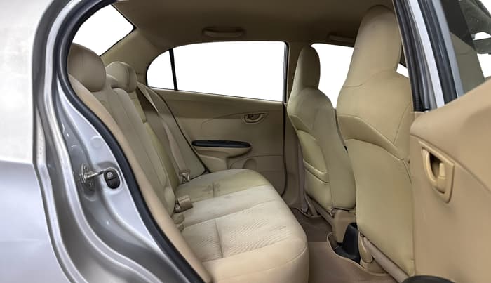 2015 Honda Amaze 1.2L I-VTEC SX, Petrol, Manual, 75,908 km, Right Side Rear Door Cabin