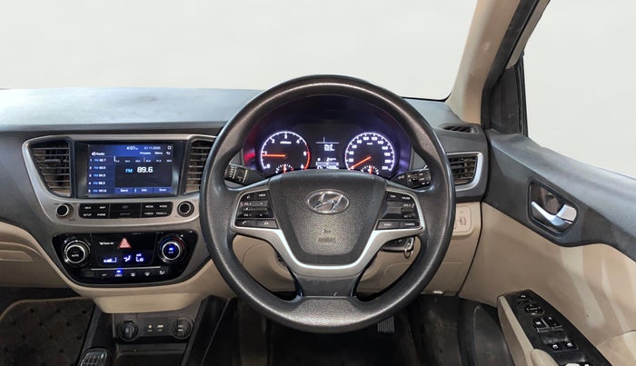 2017 Hyundai Verna 1.6 CRDI SX, Diesel, Manual, 1,40,501 km, Steering Wheel Close Up