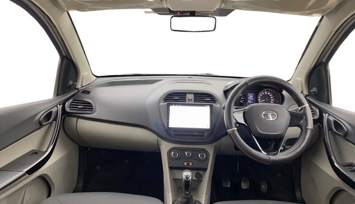2018 Tata Tiago XM PETROL, Petrol, Manual, 24,218 km, Dashboard