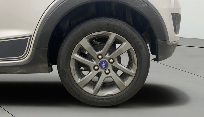 2019 Ford FREESTYLE TITANIUM 1.2 PETROL, Petrol, Manual, 47,124 km, Left Rear Wheel