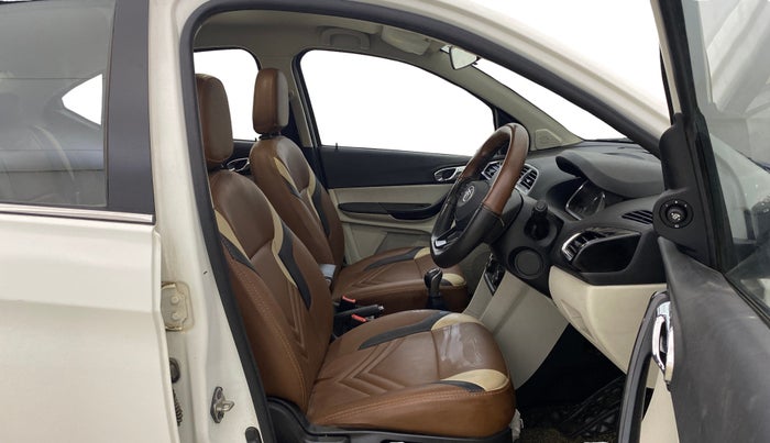 2022 Tata TIGOR XZ PLUS CNG, CNG, Manual, 62,961 km, Right Side Front Door Cabin