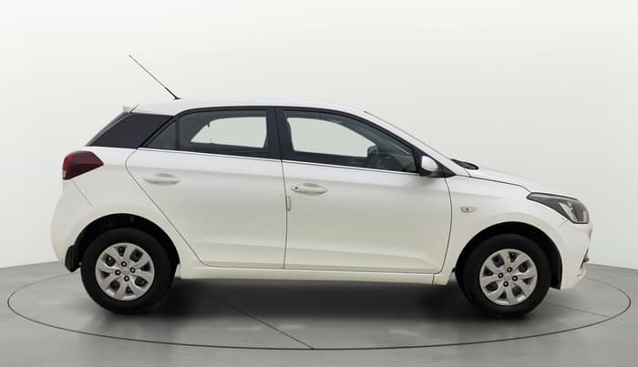 2020 Hyundai Elite i20 MAGNA PLUS 1.2, Petrol, Manual, 89,894 km, Right Side View
