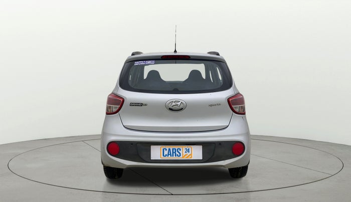 2018 Hyundai Grand i10 SPORTZ 1.2 KAPPA VTVT, Petrol, Manual, 26,306 km, Back/Rear
