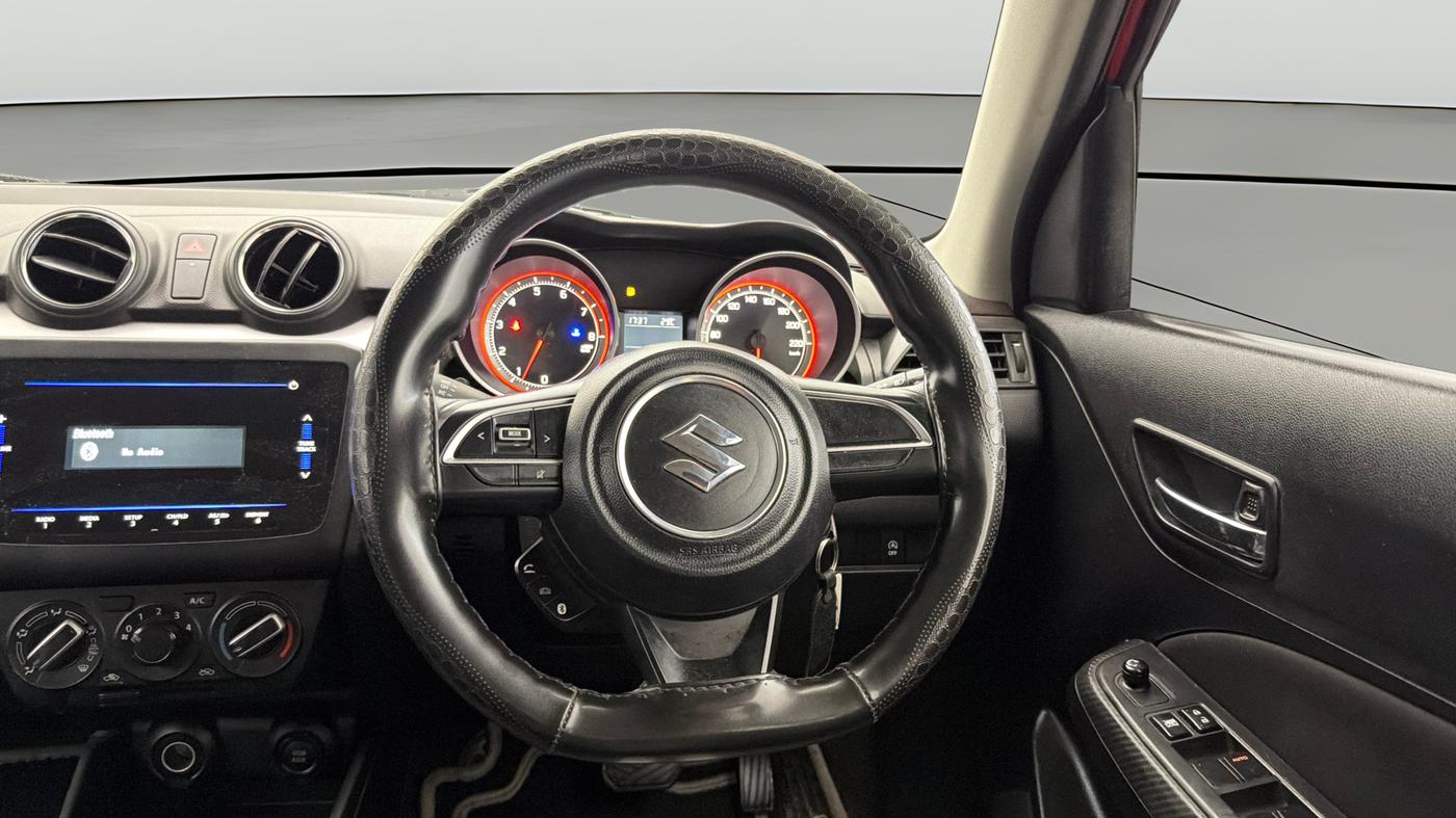 2021 Maruti Swift VXI AMT, Petrol, Automatic, 49,557 km, Steering Wheel Close Up