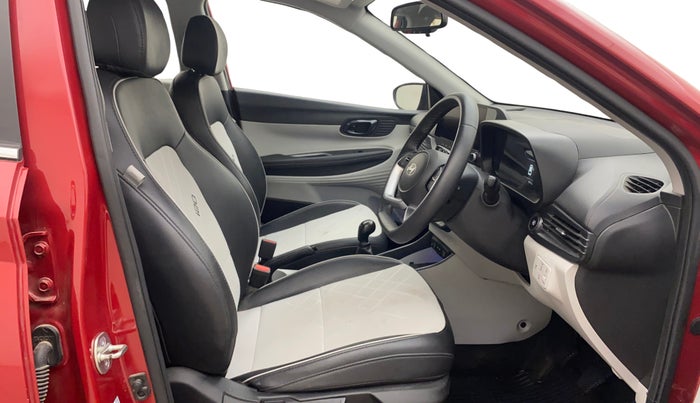 2023 Hyundai NEW I20 ASTA (O) 1.2 MT, Petrol, Manual, 10,012 km, Right Side Front Door Cabin