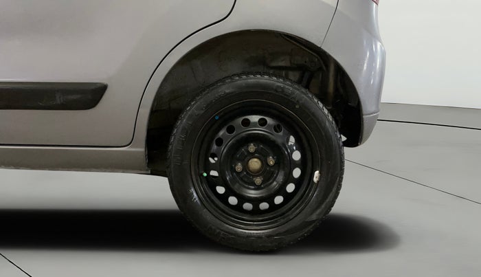 2016 Maruti Wagon R 1.0 VXI, Petrol, Manual, 72,954 km, Left Rear Wheel