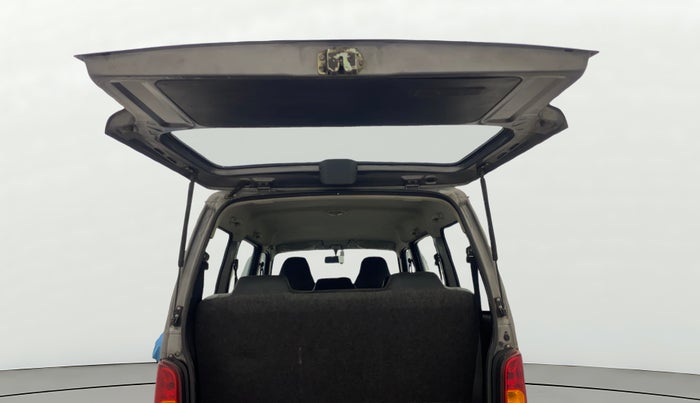 2017 Maruti Eeco 7 STR, Petrol, Manual, 13,946 km, Boot Door Open