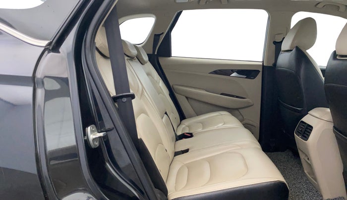 2021 MG HECTOR SHARP 2.0 DIESEL, Diesel, Manual, 87,987 km, Third Seat Row ( optional )