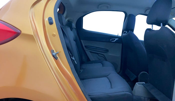 2016 Tata Tiago XZ PETROL, Petrol, Manual, 1,10,054 km, Right Side Rear Door Cabin