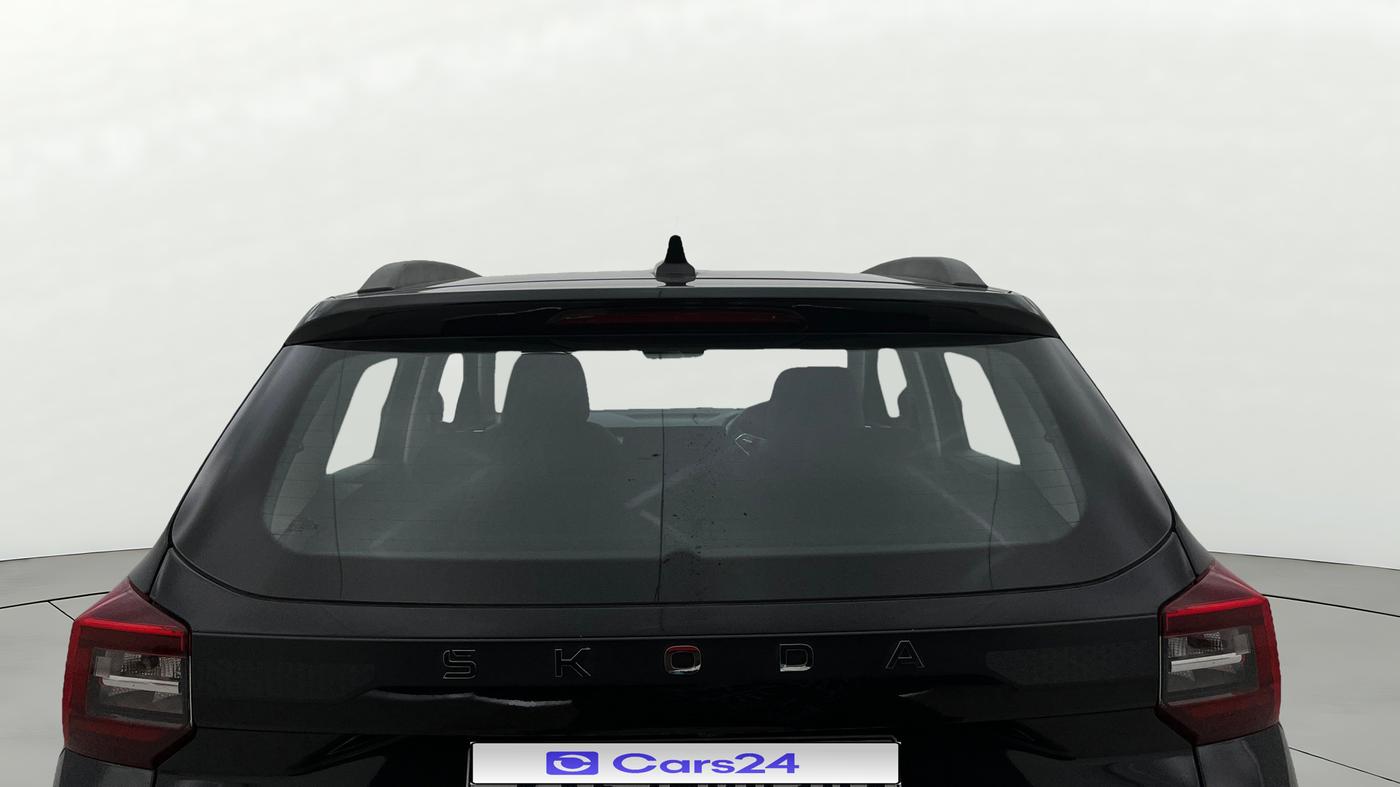 2025 Skoda Kylaq Signature Plus AT, Petrol, Automatic, 2,203 km, Rear Windshield