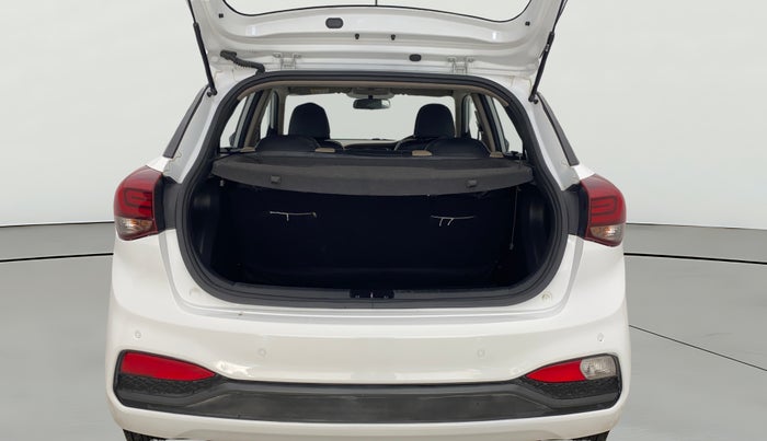 2019 Hyundai Elite i20 SPORTZ PLUS 1.2, Petrol, Manual, 53,547 km, Boot Open Zoomed View