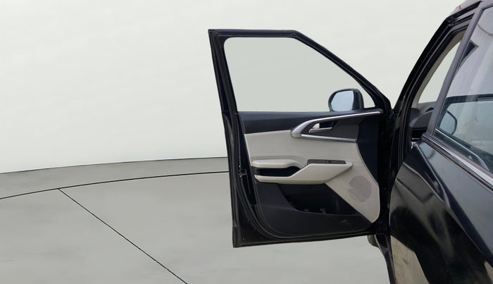 2023 KIA CARENS  PRESTIGE PLUS 1.5 TURBO PETROL DCT 7 STR, Petrol, Automatic, 76,316 km, LHS Front Door