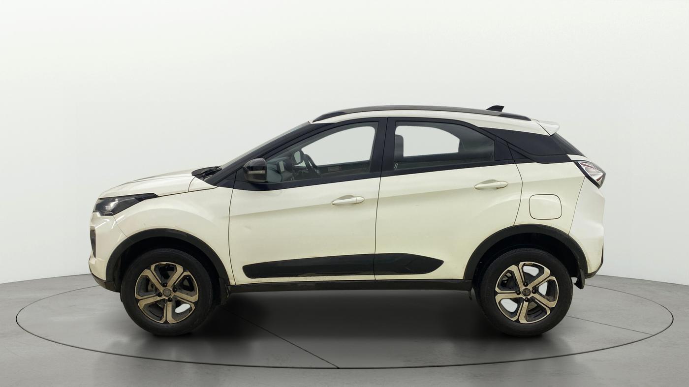 2023 Tata NEXON XZA PLUS PETROL, Petrol, Automatic, 36,172 km, Left Side